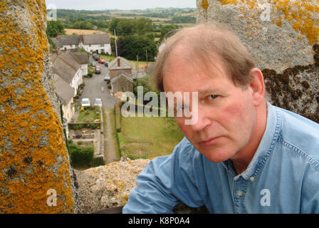 Autor, Dichter, playright Michael Morpurgo im Dorf in der Nähe von Okehampton iddesleigh, Devon. Stockfoto