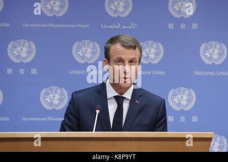 Vereinten Nationen, New York, USA, 19. September 2017 - Emmanuel Längestrich, Präsident von Frankreich, Adressen auf einer Pressekonferenz am Rande des Generals Assemblys jährliche allgemeine Aussprache heute auf das UN-Hauptquartier in New York City. Foto: Luiz Rampelotto/EuropaNewswire Stockfoto