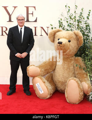 London, Großbritannien. 20 Sep, 2017. Simon Curtis, Goodbye Christopher Robin - Weltpremiere, Leicester Square, London, UK, 20. September 2017, Foto von Richard Goldschmidt Credit: Rich Gold/Alamy leben Nachrichten Stockfoto