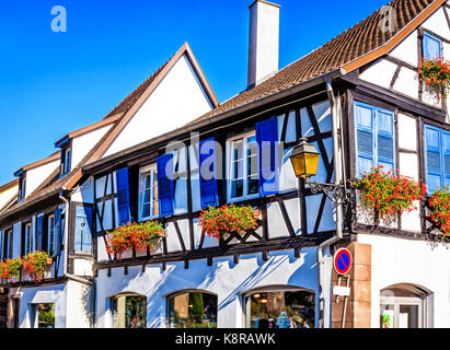 Malerische Fachwerkhäuser in Obernai, in der Nähe von Straßburg, Frankreich Stockfoto