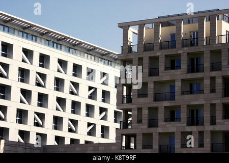 Neue Wohngebäude in Mailand Stockfoto