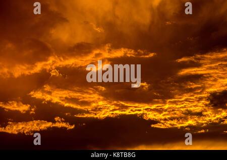 Dramatische orange sky Stockfoto