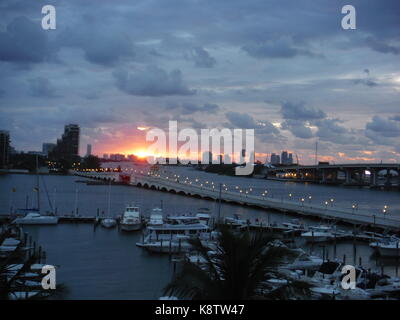 Sonnenuntergang über Baysdie Marktplatz Stockfoto