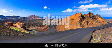 Beeindruckenden vulkanischen Landschaft der Insel Lanzarote, Timanfaya Nationalpark, Kanaren, Spanien. Stockfoto