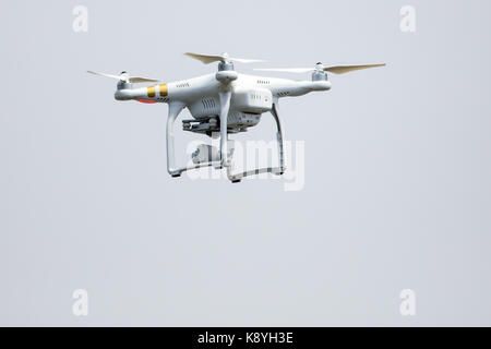 Das DJI Phantom 3 4 K im Flug Stockfoto