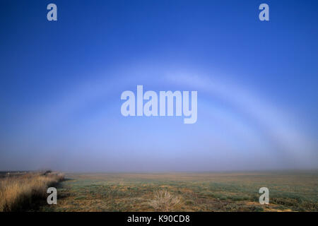 Nebel Regenbogen, Klamath Marsh National Wildlife Refuge, Oregon Stockfoto