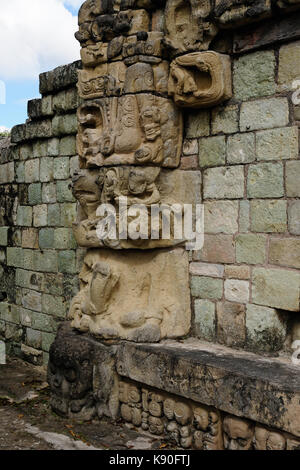 Honduras, Ruinen Maya-Stadt in Copan. Das Bild zeigt Details der Verzierung der Wände des Tempels Stockfoto