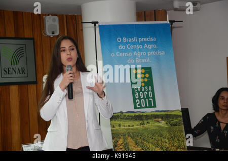 Salvador, Brasilien. 21 Sep, 2017. E) Für das 3. Quartal 2017 und Produktion Agricola Kommunale (PAM), bei FAEB (Verband der Landwirtschaft der Bundesstaat Bahia), in Salvador. Auf dem Foto der Lautsprecher Larissa Isaac (Supervisor der Forschung der Städtischen landwirtschaftlichen Produktion). Credit: Aristeu Chagas/FotoArena/Alamy leben Nachrichten Stockfoto