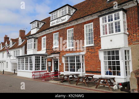 Ye Olde weiße Harte Hotel, am Kai, Burnham-on-Crouch, Maldon, Essex, England, Großbritannien, USA, UK, Europa Stockfoto