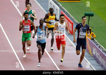 Adam KSZCZOT (Polen), Nijel AMOS (Botswana), Pierre-Ambroise BOSSE (Frankreich) im Wettbewerb in der Männer 800 m Wärme 5 am 2017, Leichtathletik-WM, Queen Elizabeth Olympic Park, Stratford, London, UK. Stockfoto