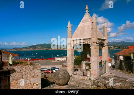 Crucero Santisima Trinidad und Baiona Bucht des 15. Jahrhunderts, Pontevedra Provinz, Region Galicien, Spanien, Europa Stockfoto