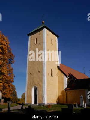 Alte historische Kirche von Odensala, etwas außerhalb von Märsta, Sigtuna Gemeinde, nördlich von Stockholm, Schweden. Stockfoto