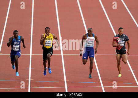 Aska CAMBRIDGE (Japan), James DASAOLU (Großbritannien), Julian FORTE (Jamaika), Justin Gatlin (Vereinigte Staaten von Amerika) konkurrieren in der Männer 100m Halbfinale 1 am 2017, Leichtathletik-WM, Queen Elizabeth Olympic Park, Stratford, London, UK. Stockfoto