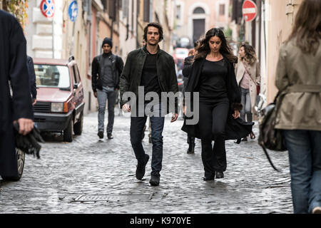 Amerikanische Assassin ist ein upcoming Action Thriller Regie Michael Cuesta auf Vince Flynn's 2010 Roman mit dem gleichen Namen. Es Sterne Dylan O'Brien, Michael Keaton, Sanaa Lathan, Shiva Negar, und Taylor Kitsch. Dieses Foto ist nur für den redaktionellen Gebrauch bestimmt und unterliegen dem Copyright der Film Company und/oder der Fotograf durch den Film oder die Produktion Firma zugewiesen und kann nur reproduziert durch Veröffentlichungen im Zusammenhang mit der Förderung der oben genannten Film. Eine obligatorische Gutschrift auf dem Film Firma ist erforderlich. Der Fotograf sollte auch angerechnet werden, wenn bekannt. Stockfoto