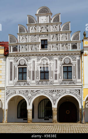 Architektur auf dem Hauptplatz der historischen Stadt Telc in Südmähren. Stockfoto