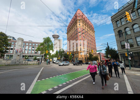 Vancouver, British Columbia, Kanada - 13 September 2017: Dominion Gebäude- und Aussichtsturm in Gastown Bezirk. Stockfoto