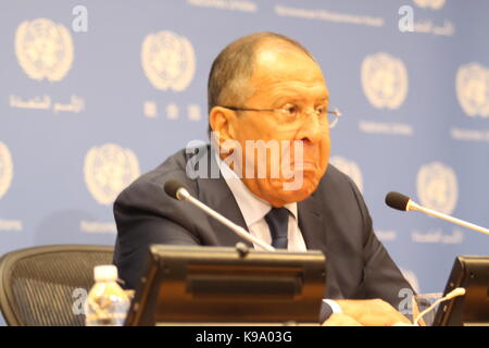 Uno, New York, USA. 22 Sep, 2017. Sergej Lawrow, Außenminister Russlands, informierte die Presse über Syrien, Nordkorea, Ukraine. Quelle: Matthew Russell Lee/Alamy leben Nachrichten Stockfoto