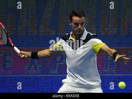 St. Petersburg, Russland. 22 Sep, 2017. Russland, St. Petersburg, am 22. September 2017. XXII internationales Turnier der Tennis Professionals (ATP) St. Petersburg Open 2017. Im Bild: Roberto Bautista Agut (Spanien) im Match gegen Victor Troicki Credit: Andrey Pronin/ZUMA Draht/Alamy leben Nachrichten Stockfoto