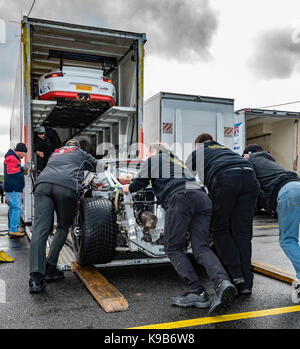 Shannon Staatsangehörigen Runde 6: Phillip Island, Grand Prix Circuit, 8 - 10 September, 2017. Australische GT Trophy Serie: Travers Beynon des Audi R8 LMS folgen Stockfoto