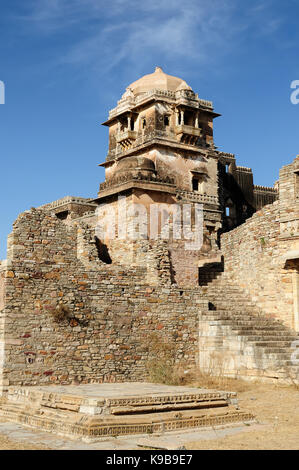 Beautifoul Fort Chittor ist die größte Festung in Indien und Asien in jagmandir, shyam, Kunst, Bildung, wichtig, Indien. Ruinen von Rana Kumbha Palace Stockfoto