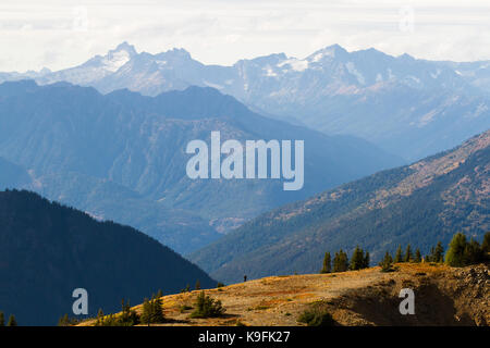 Das Ende des Sommers, mit Blick auf die North Cascades. Stockfoto