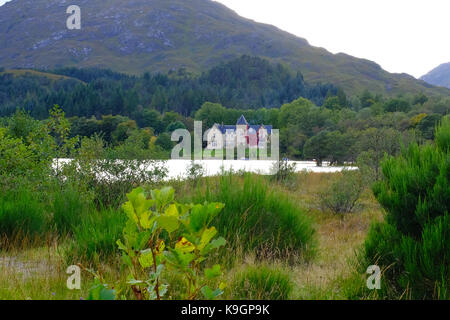 Das Glenfinnan House Hotel an der Spitze von Loch Shiel, Lochaber, Highland, Schottland. Stockfoto