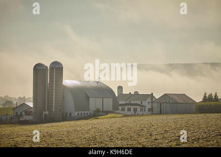 Amish Farm im Big Valley Region in der Nähe von Belleville, Pennsylvania Stockfoto