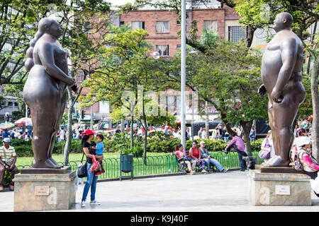 Adan y Eva Skulptur, Botero Plaza, Medellin, Kolumbien Botero Plaza, Medellin, Kolumbien Stockfoto