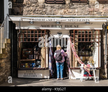 Moubbay House, Cashmere und Kilt Specialists bei Moubray House, Old Town, Edinburgh, Schottland, Großbritannien, GB. Stockfoto