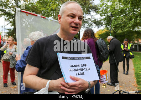 London, Großbritannien. 23. September 2017. Die Demonstranten fordern mehr menschenwürdige Sozialwohnungen in Haringey und in London zur Verfügung gestellt. Penelope Barritt/Alamy leben Nachrichten Stockfoto