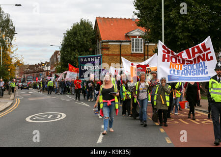 London, Großbritannien. 23. September 2017. Die Demonstranten fordern mehr menschenwürdige Sozialwohnungen in Haringey und in London zur Verfügung gestellt. Penelope Barritt/Alamy leben Nachrichten Stockfoto