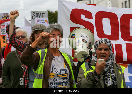 London, Großbritannien. 23. September 2017. Die Demonstranten fordern mehr menschenwürdige Sozialwohnungen in Haringey und in London zur Verfügung gestellt. Penelope Barritt/Alamy leben Nachrichten Stockfoto