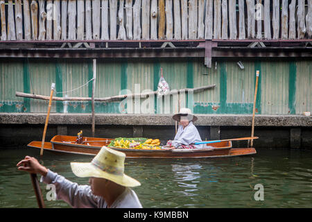 Schwimmenden Markt, Bangkok, Thailand Stockfoto