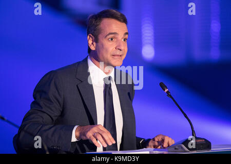 Thessaloniki, Griechenland - 17. September 2017. Kyriakos Mitsotakis Präsident der Partei Neue Demokratie während einer Pressekonferenz in der Griechischen Stadt Thessalo Stockfoto