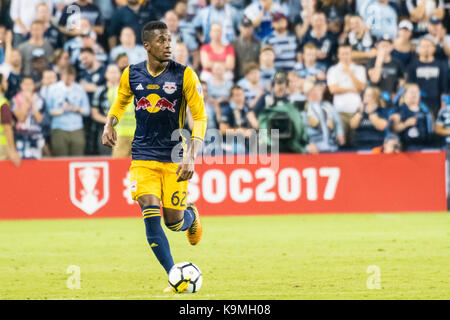 Michael Murillo Anzahl Mittelfeldspieler 62 New York Red Bulls am Children's Mercy Park ist für eine Lamar Hunt U.S. Open Cup Finale mit Sporting Kansas Stockfoto