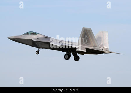 USAF Lockheed Martin F-22A Raptor auf Ansatz in die RAF Lakenheath während der Übung schnelle Raptor im Jahr 2016. Stockfoto