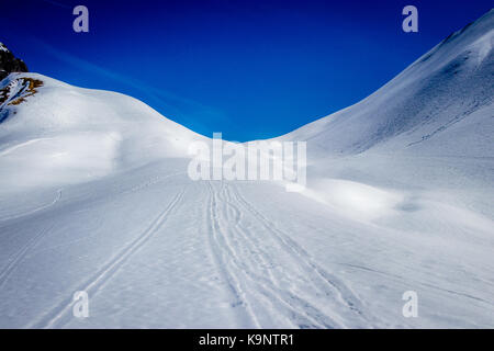 Skitouren auf dem Gemstelpass in Österreich Stockfoto