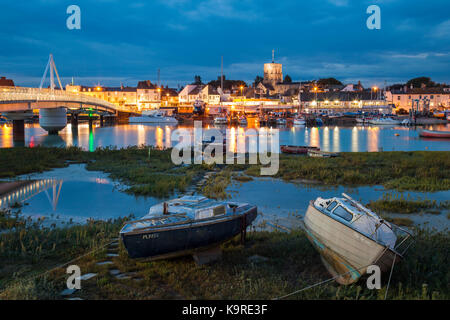 Die Nacht auf dem Fluss Adur in Shoreham-by-Sea, West Sussex, England. Stockfoto