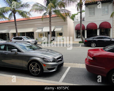Luxuriöse Autos - Worth Avenue von Palm Beach, Florida (USA) Stockfoto
