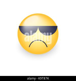 Wütend emoji Gesicht mit Sonnenbrille. Süße traurige Emoticon mit schwarzen Sonnenbrillen Stock Vektor