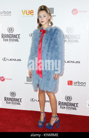 Hermine Corfield, Bienen Honig machen - Weltpremiere, Raindance Film Festival, Vue Leicester Square, London, UK, 23. September 2017, Foto von Richard Goldschmidt Stockfoto