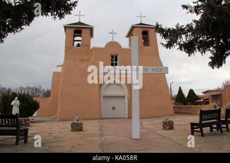 San Francisco De Asis Katholische Kirche im historischen Sabrosa, Northern New Mexico Stockfoto