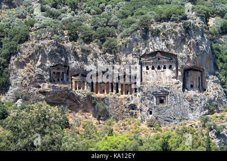 Die antiken Lykischen Felsengräber, Türkei, Tempelstil in die Felsklippen 400 v. Chr. gehauen Stockfoto