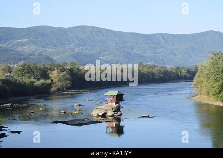 Drina Haus Stockfoto