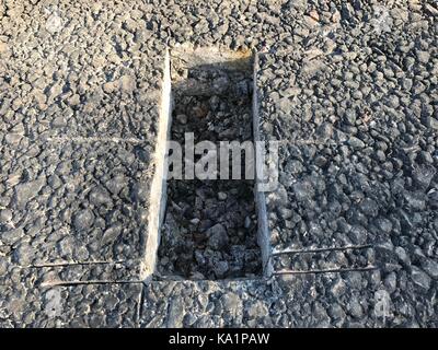 Ort der Probe von Asphalt Beschichtung. Kern Stockfoto