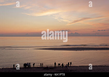 Sonnenuntergang am Strand, hörnum, Sylt, Schleswig-Holstein, Deutschland Stockfoto