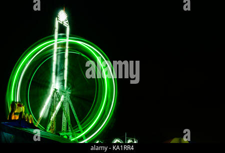 Riesenrad grün Spaß. Stockfoto