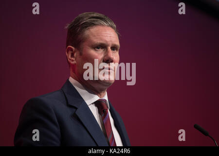 Sir Keir Starmer, der Brexit-Schattenminister, spricht vor der Jahreskonferenz der Labour Party im Brighton Center in Brighton. Stockfoto