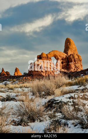 Turret Arch, die Windows Section, Arches National Park, Moab, Utah USA Stockfoto