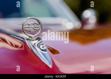 Laupheim, Deutschland - 24. September 2017: Buick Riviera Oldtimer-Auto auf dem US Car Meeting am 24. September 2017 in Laupheim, Deutschland. Stockfoto